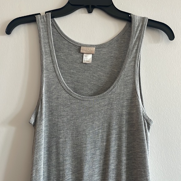 Grey jumpsuit with pockets and drawstring waist - Picture 4 of 7